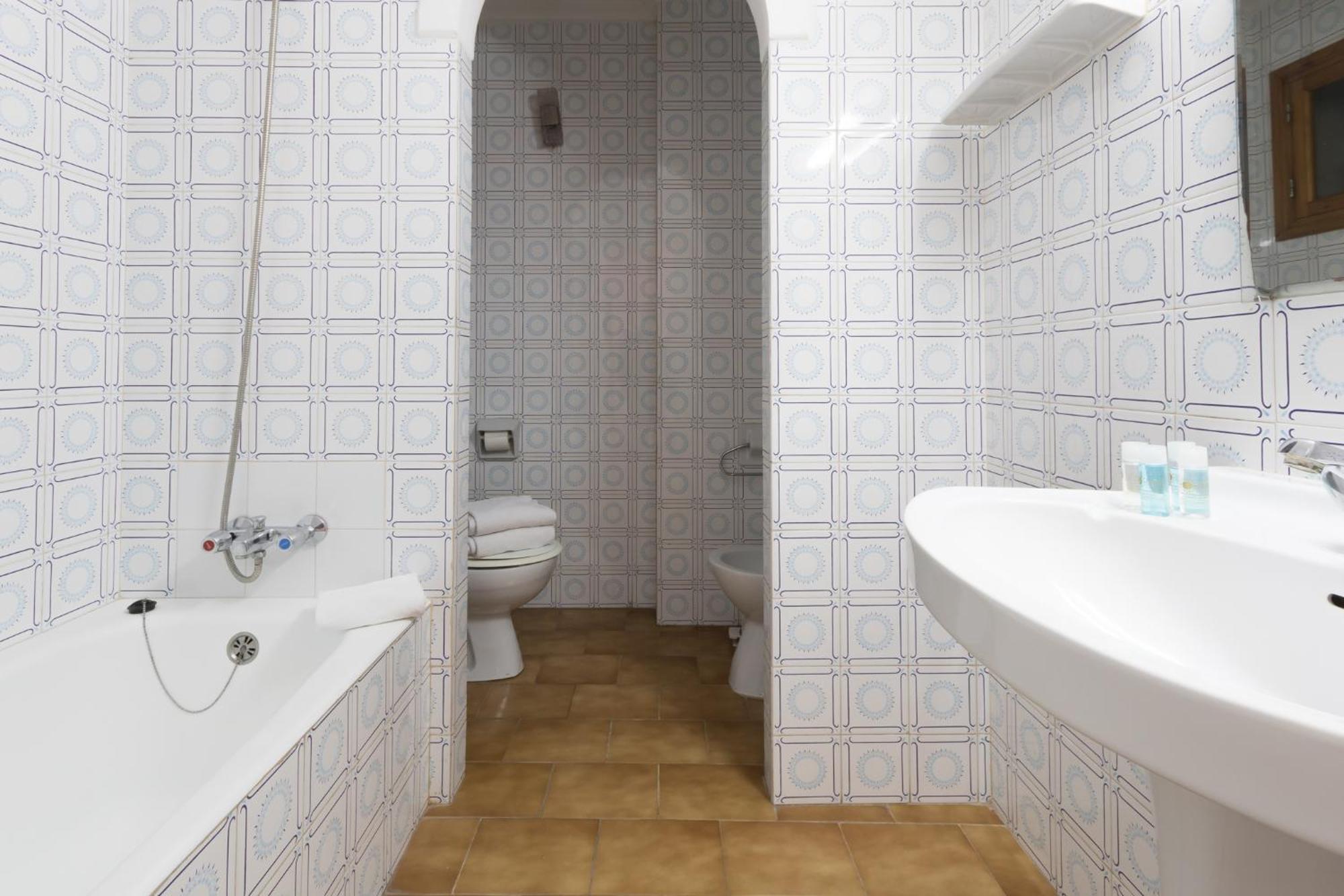 Apartamentos Orosol 2 By Typic Hotels San Antonio  Værelse billede
