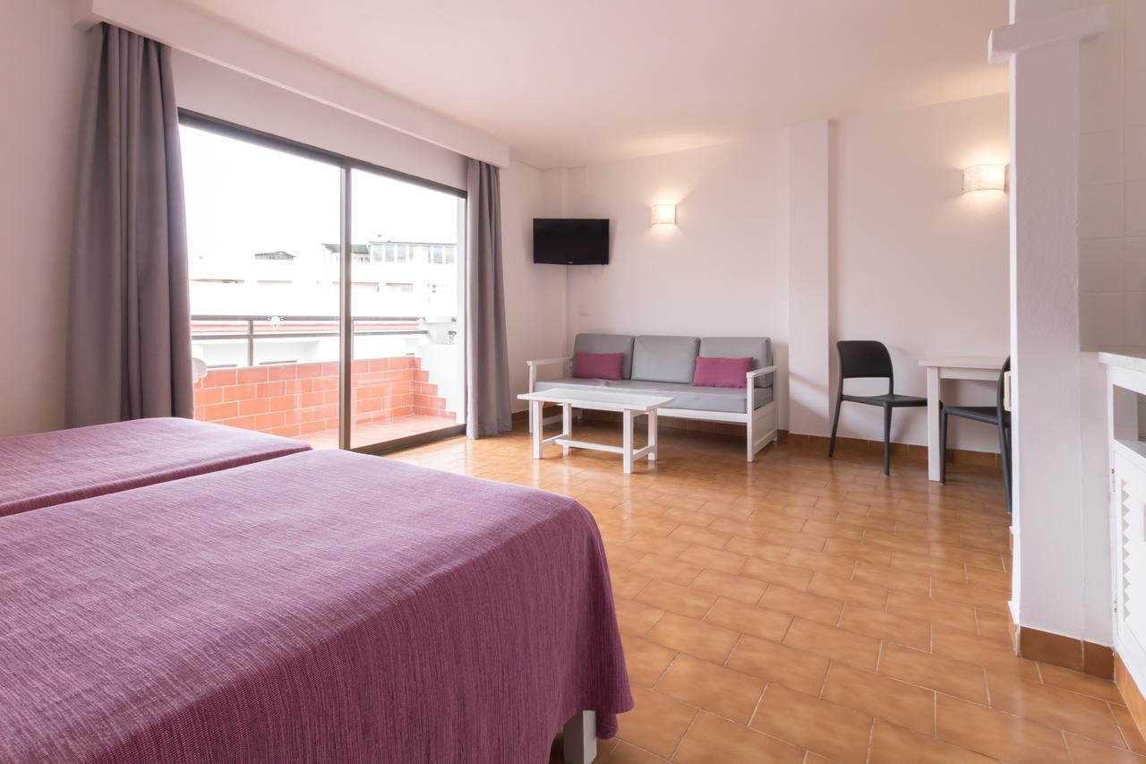 Apartamentos Orosol 2 By Typic Hotels San Antonio  Eksteriør billede