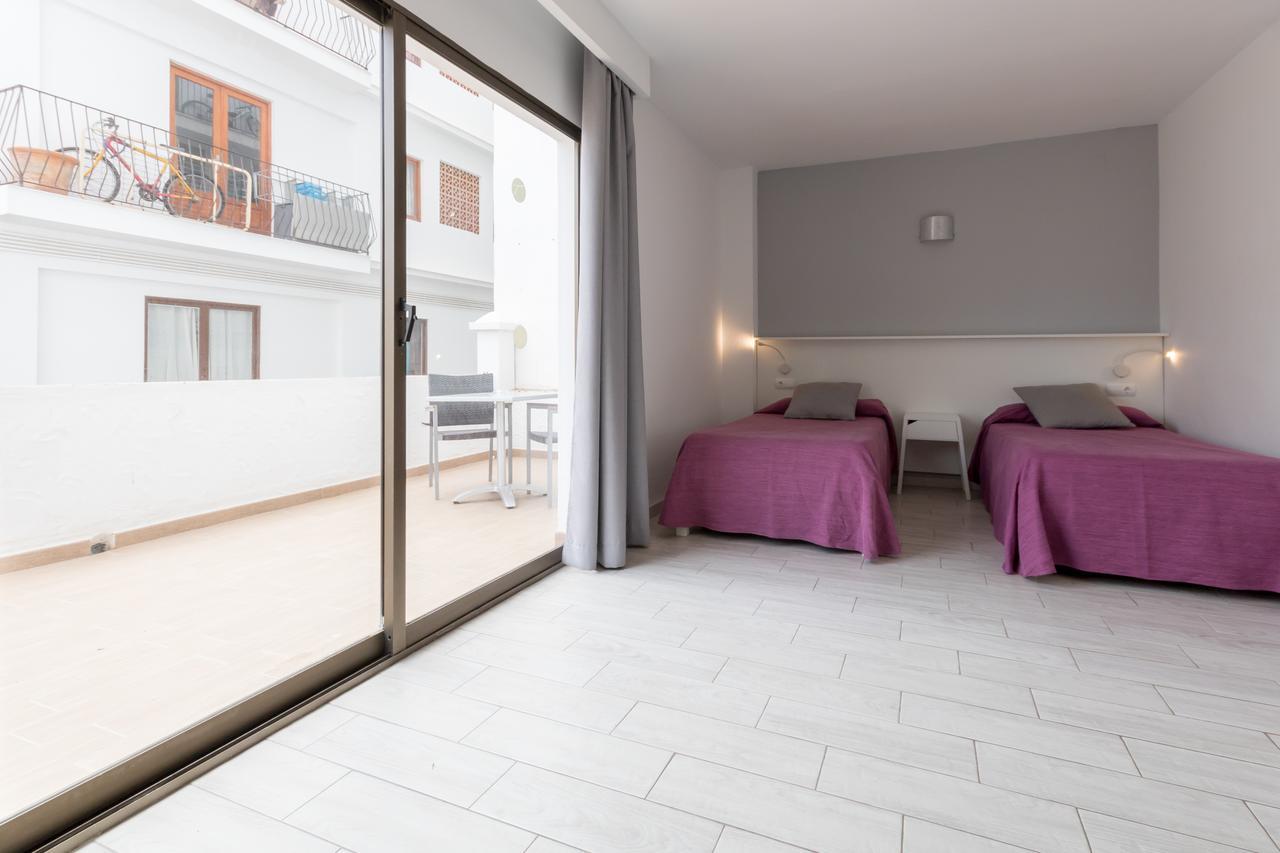 Apartamentos Orosol 2 By Typic Hotels San Antonio  Eksteriør billede