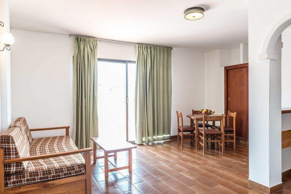 Apartamentos Orosol 2 By Typic Hotels San Antonio  Eksteriør billede