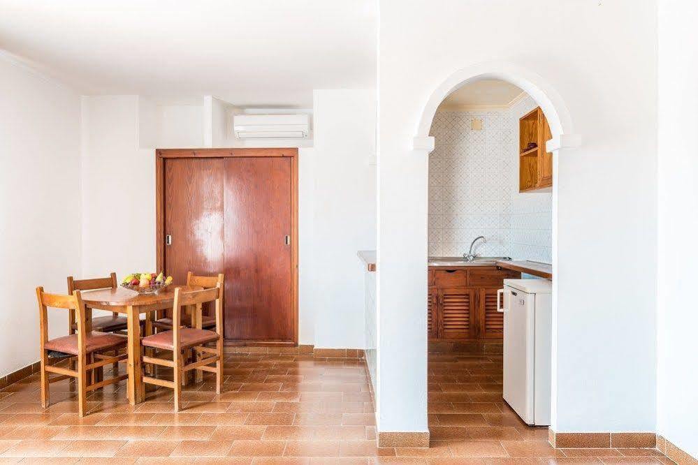 Apartamentos Orosol 2 By Typic Hotels San Antonio  Eksteriør billede
