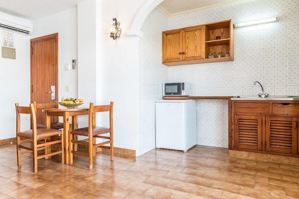 Apartamentos Orosol 2 By Typic Hotels San Antonio  Eksteriør billede