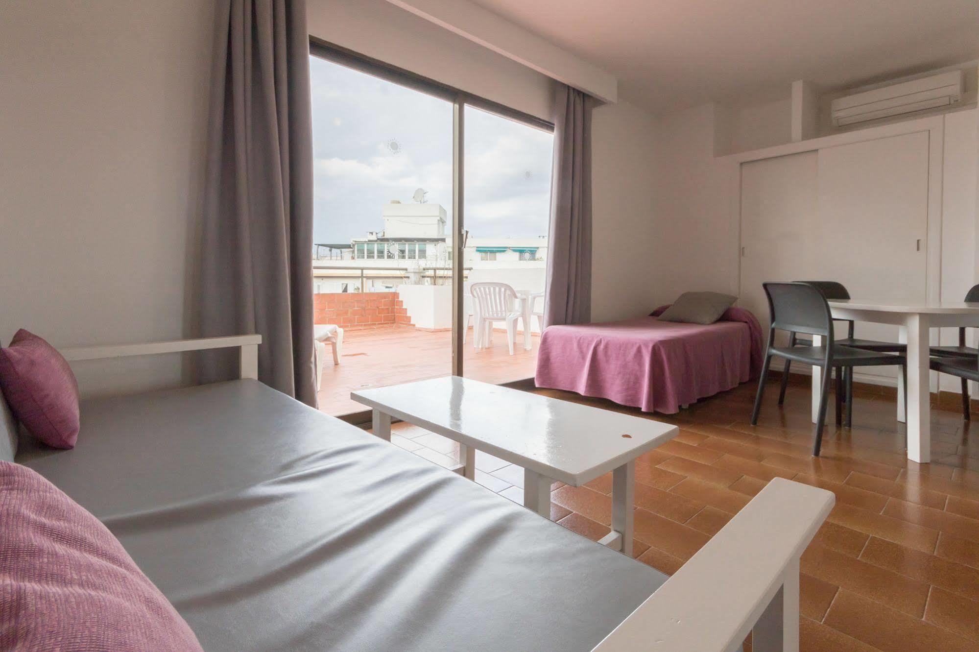 Apartamentos Orosol 2 By Typic Hotels San Antonio  Eksteriør billede