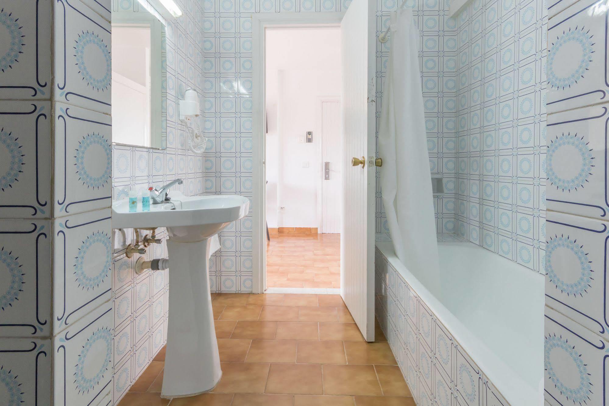Apartamentos Orosol 2 By Typic Hotels San Antonio  Eksteriør billede